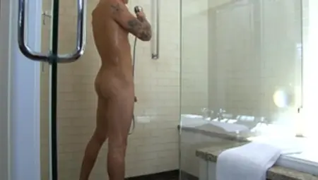 Next Door Male: Finger-Fucking Thrills with Parker