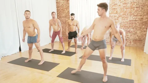 Jizz Orgy: Orgy & muscled jock Casey Jack