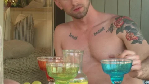 FalconStudios.com: Gay Troy Daniels having fun with Jimmy Durano