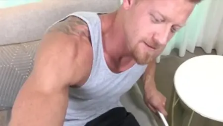 Str8Chaser - Muscle masturbating