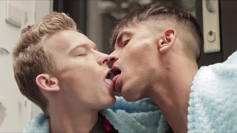 Uncut Cocks and Twink Pleasure